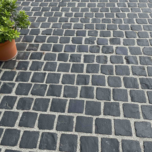 Pflaster Basalt SUPER BLACK Naturel - Minéral Naturstein