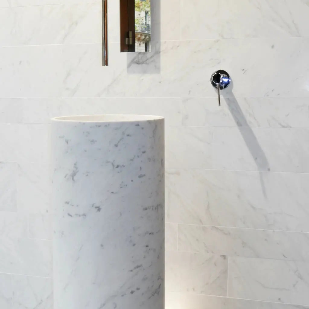 Vasque sur pied en marbre blanc CARRARE GIOIA