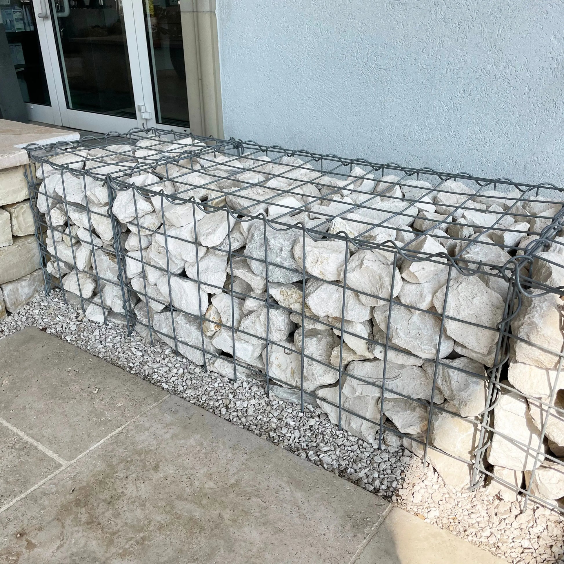 pierre calcaire beige/blanc pour gabion