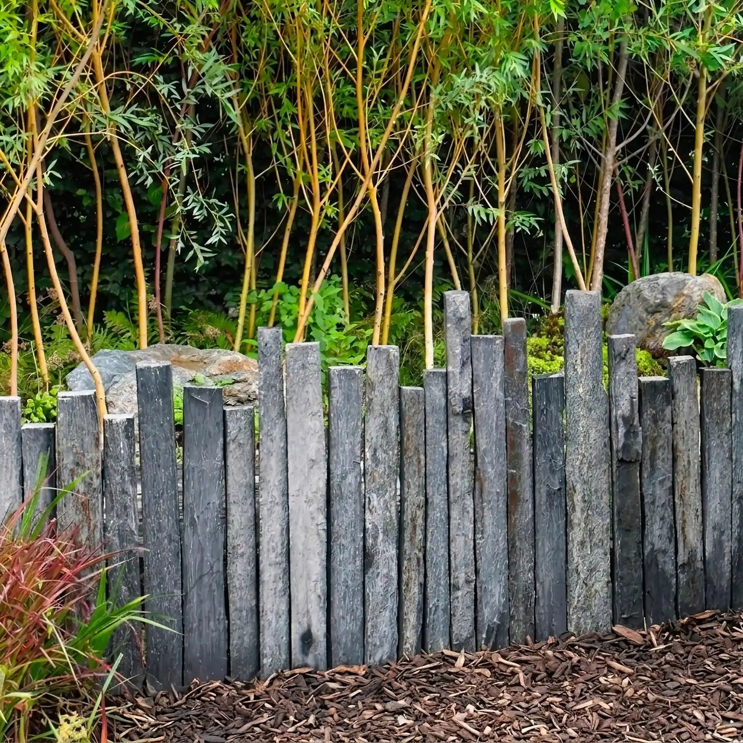 Dekorativer Pfosten aus Schiefer BLACK SLATE AZUL – Minéral Naturstein
