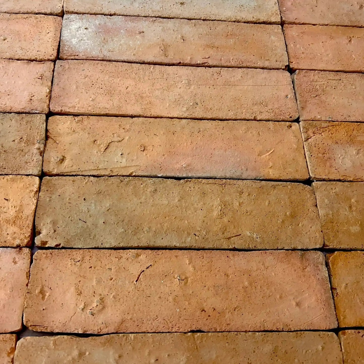 Verblendstein tomette 30x8 cm - terre cuite artisanale pleine masse Minéral Naturstein