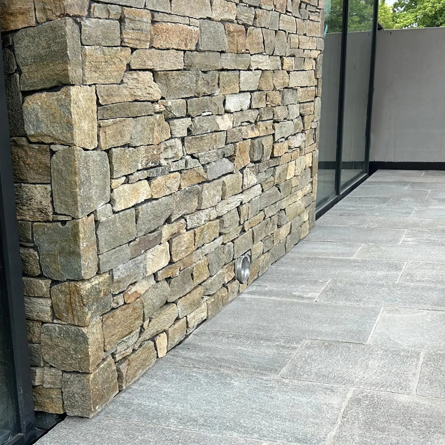 Rough dimension stone in LUZERNE STONE